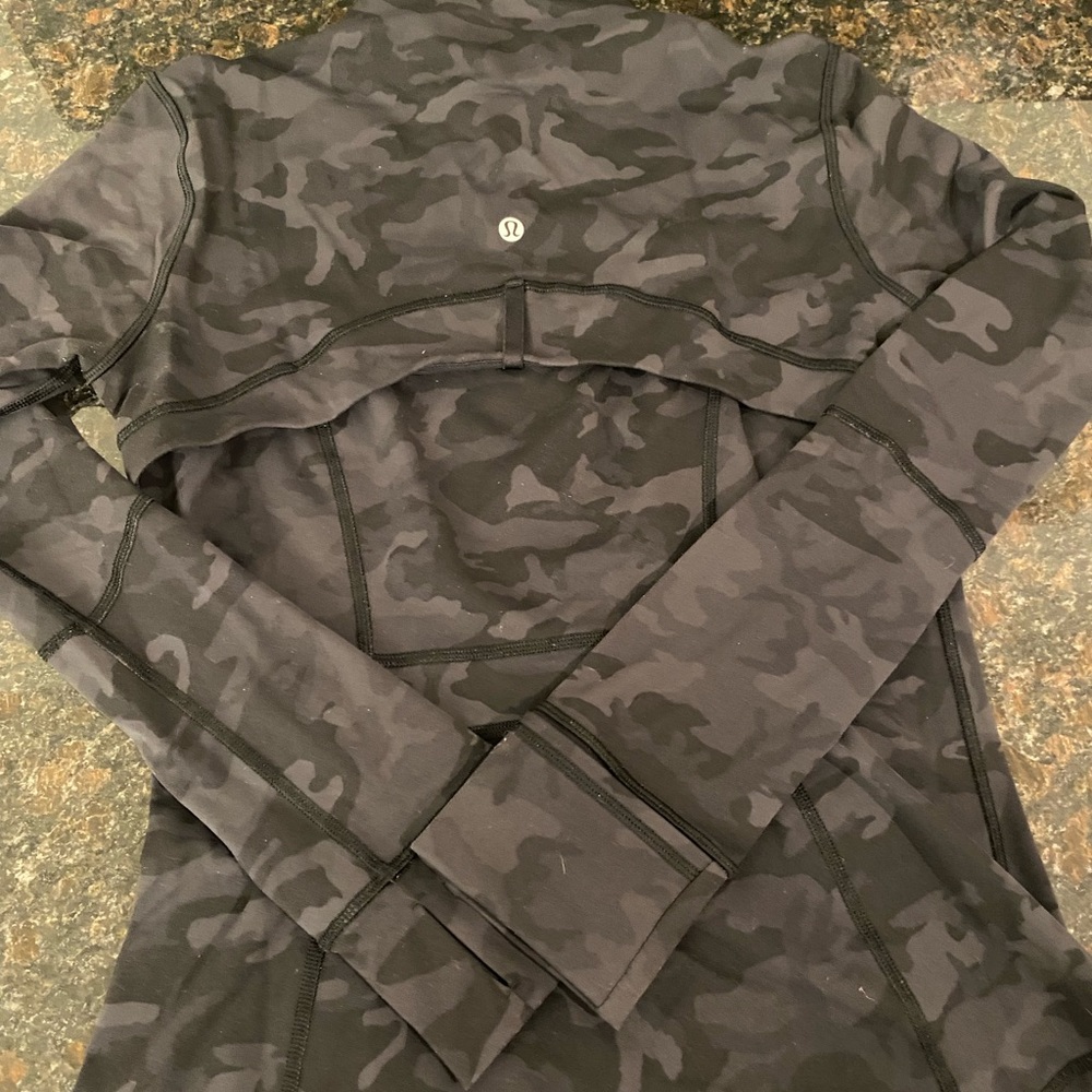 Lululemon jacket